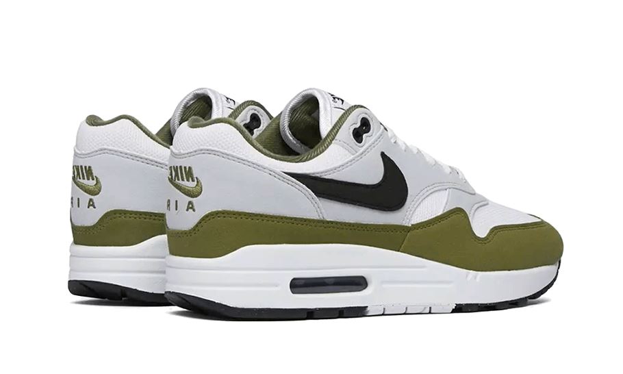 Nike Air Max 1 White Black Medium Olive – limitierter Sneaker bei Shade Studios