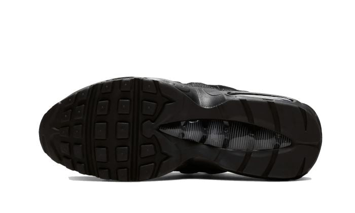 Nike Air Max 95 Essential Black – limitierter Sneaker bei Shade Studios