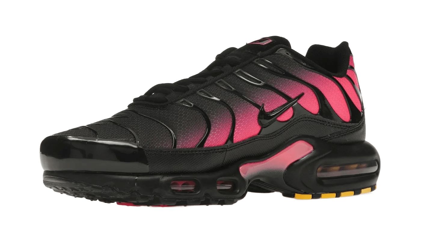 Nike Air Max Plus Black Hyper Pink