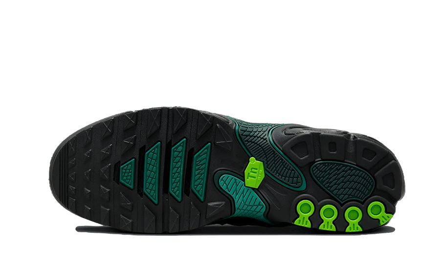 Nike Air Max Plus Drift Black Volt – limitierter Sneaker bei Shade Studios