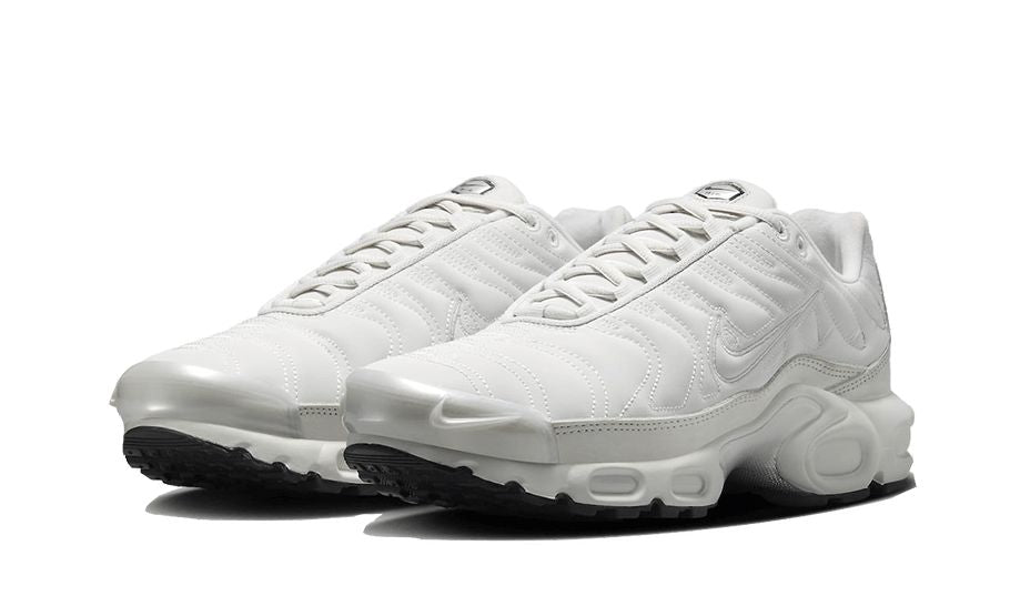 Nike Air Max Plus Reflective Platinum – limitierter Sneaker bei Shade Studios