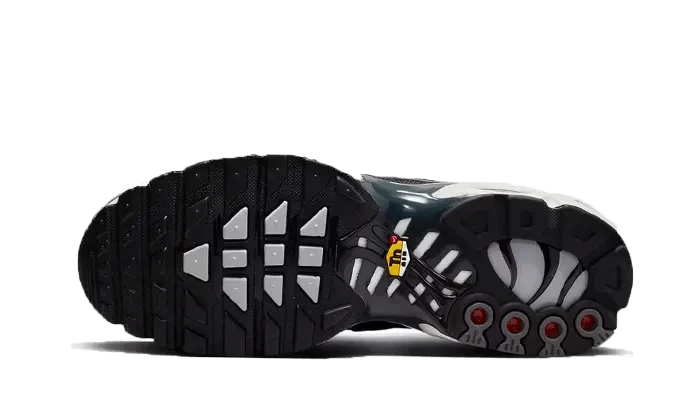 Nike Air Max Plus SE Greyscale Cool Grey – limitierter Sneaker bei Shade Studios