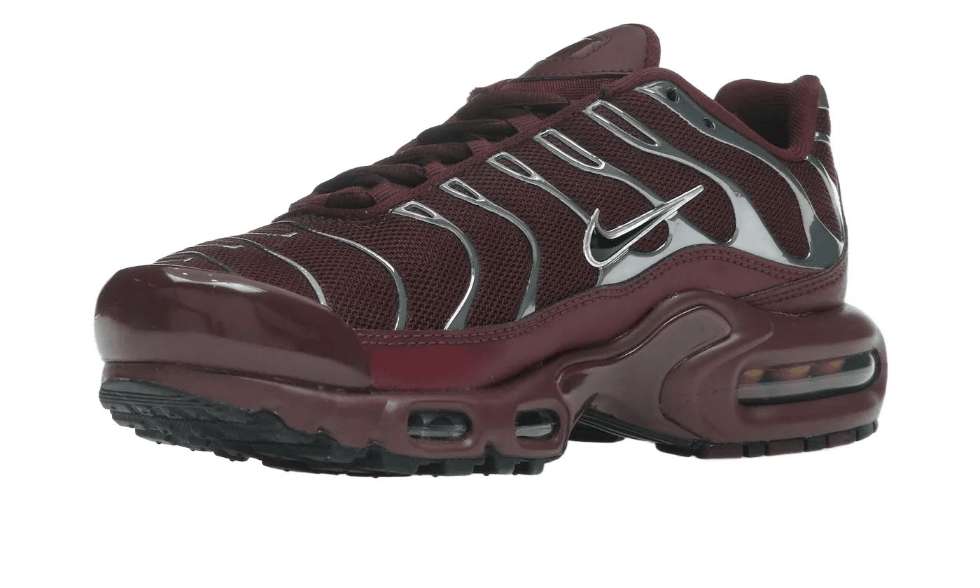 Nike Air Max Plus SE Night Maroon Metallic Silver