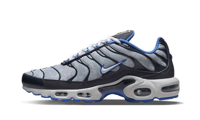 Nike Air Max Plus SE Social FC – limitierter Sneaker bei Shade Studios