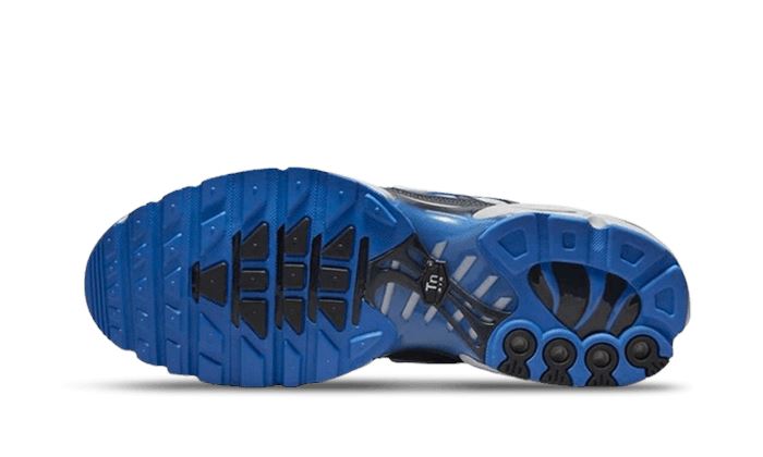 Nike Air Max Plus SE Social FC – limitierter Sneaker bei Shade Studios