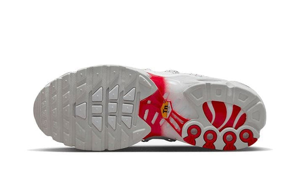 Air max plus white red online