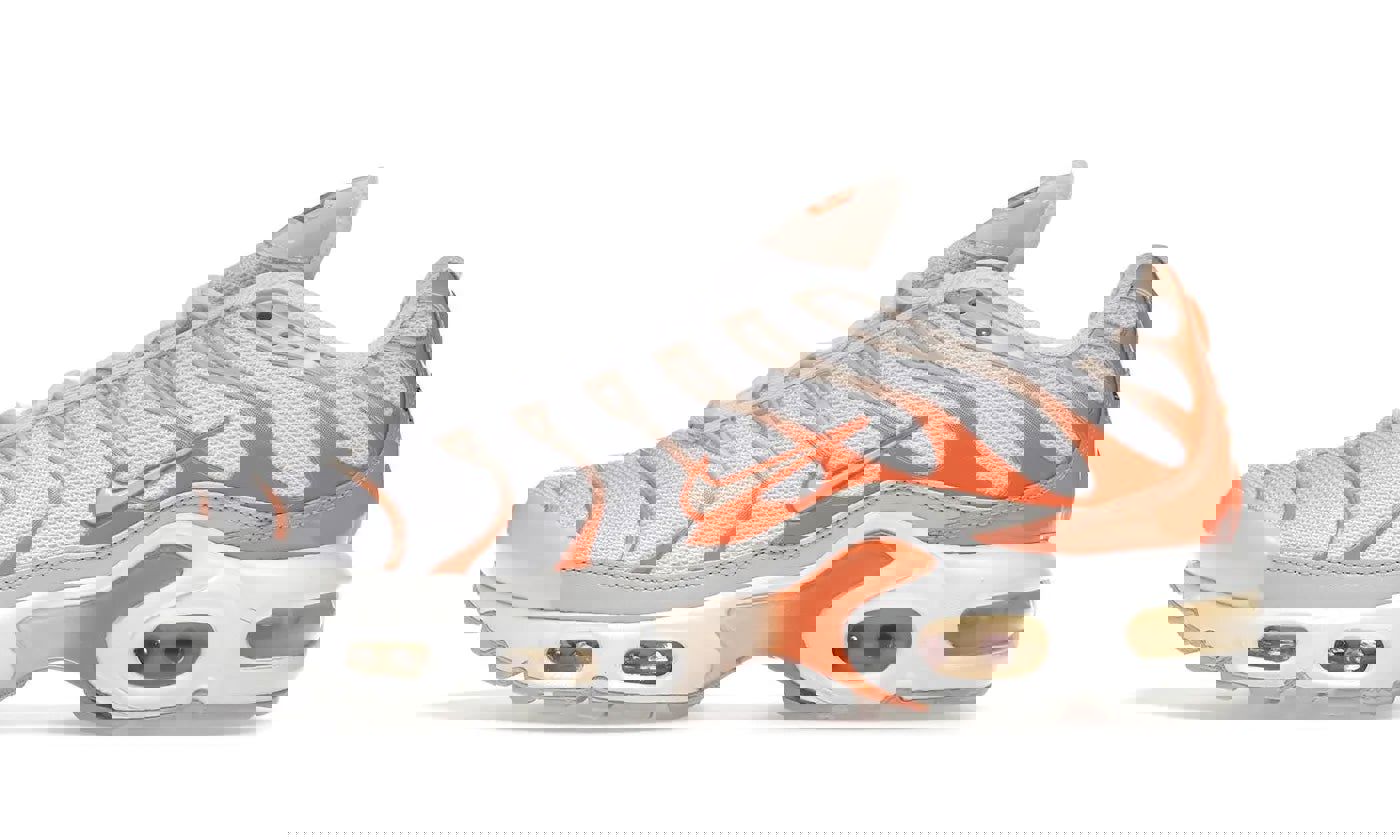 Nike Air Max Plus White Atomic Orange