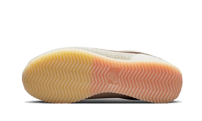 Nike Cortez Light Orewood Brown – limitierter Sneaker bei Shade Studios
