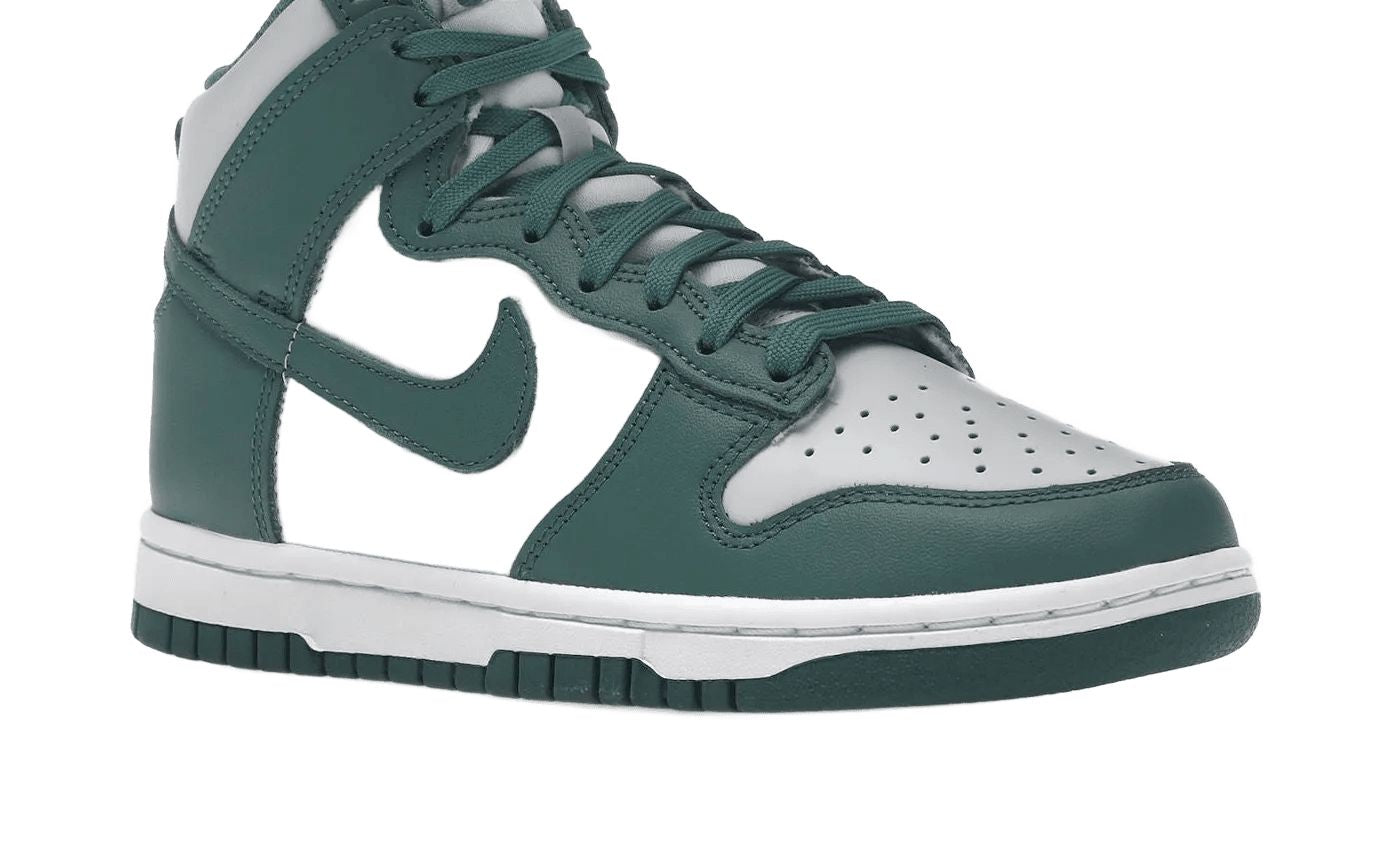 Nike Dunk High Bicoastal – limitierter Sneaker bei Shade Studios