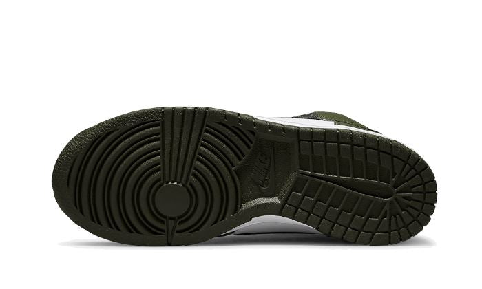 Nike Dunk High Cargo Khaki – limitierter Sneaker bei Shade Studios