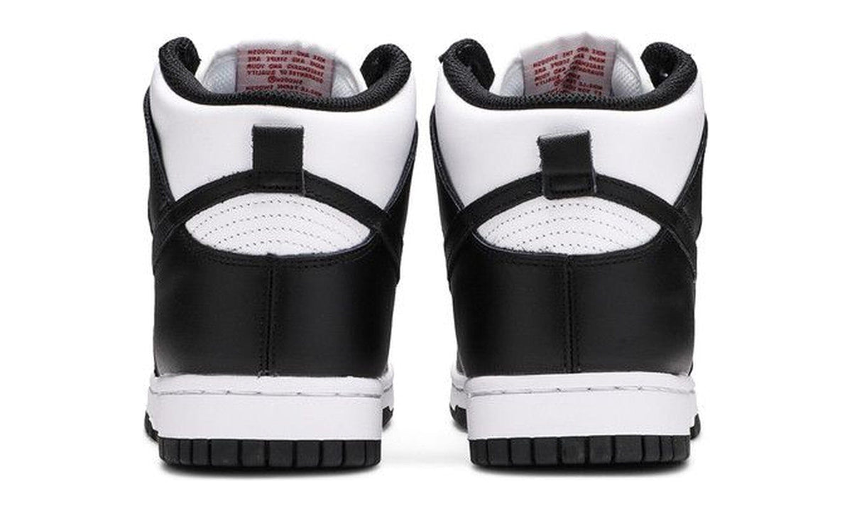 Nike Wmns Dunk High Black White