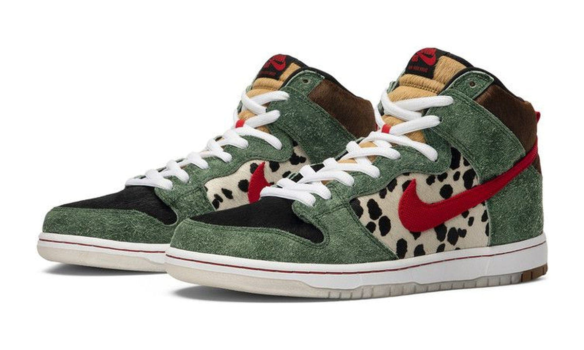 Nike Dunk High SB Walk The Dog