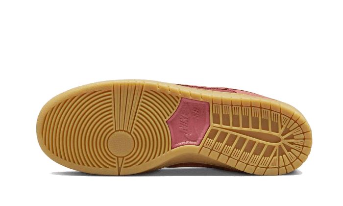 Nike SB Dunk Low Adobe – limitierter Sneaker bei Shade Studios