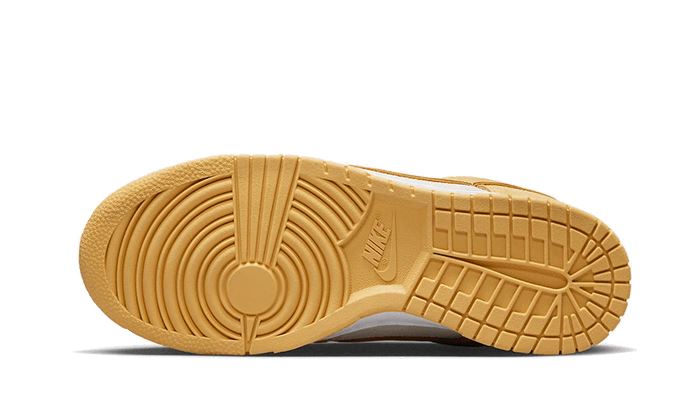 Nike Dunk Low Celestial Gold Suede – limitierter Sneaker bei Shade Studios