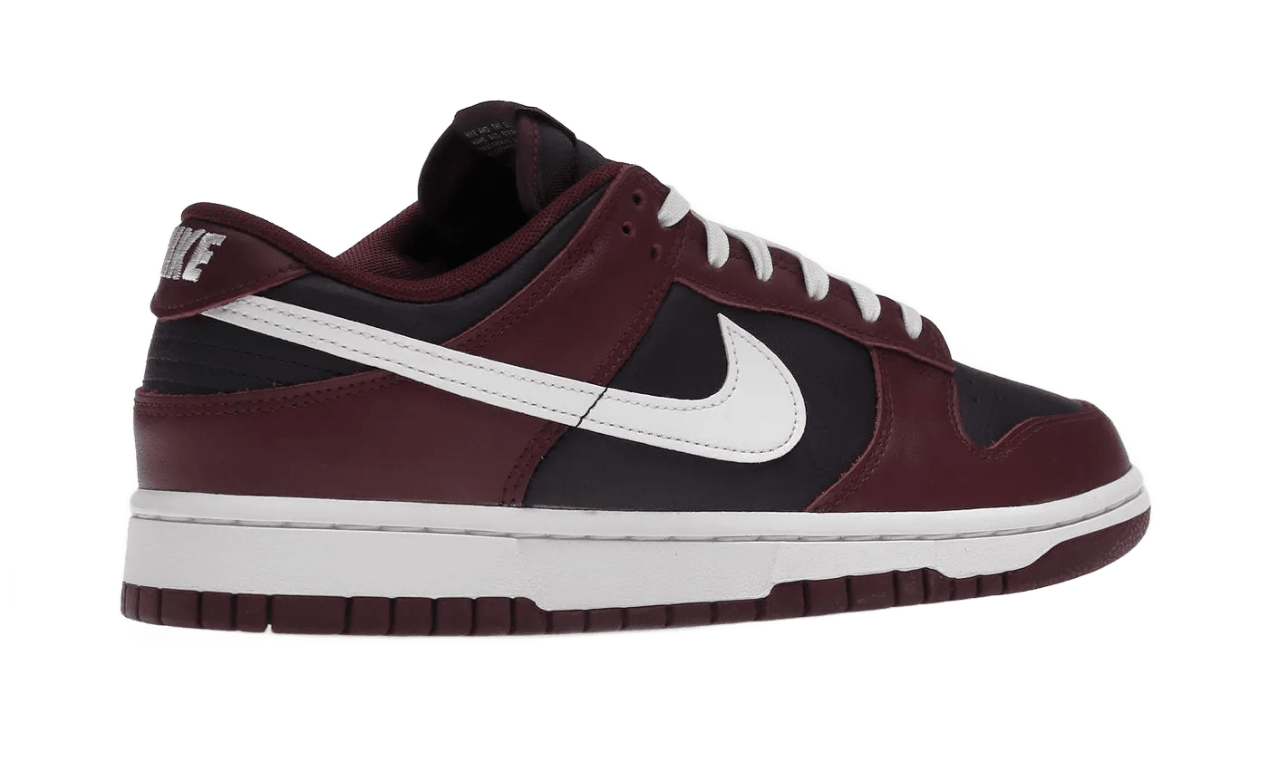 Nike Dunk Low Dark Beetroot – limitierter Sneaker bei Shade Studios