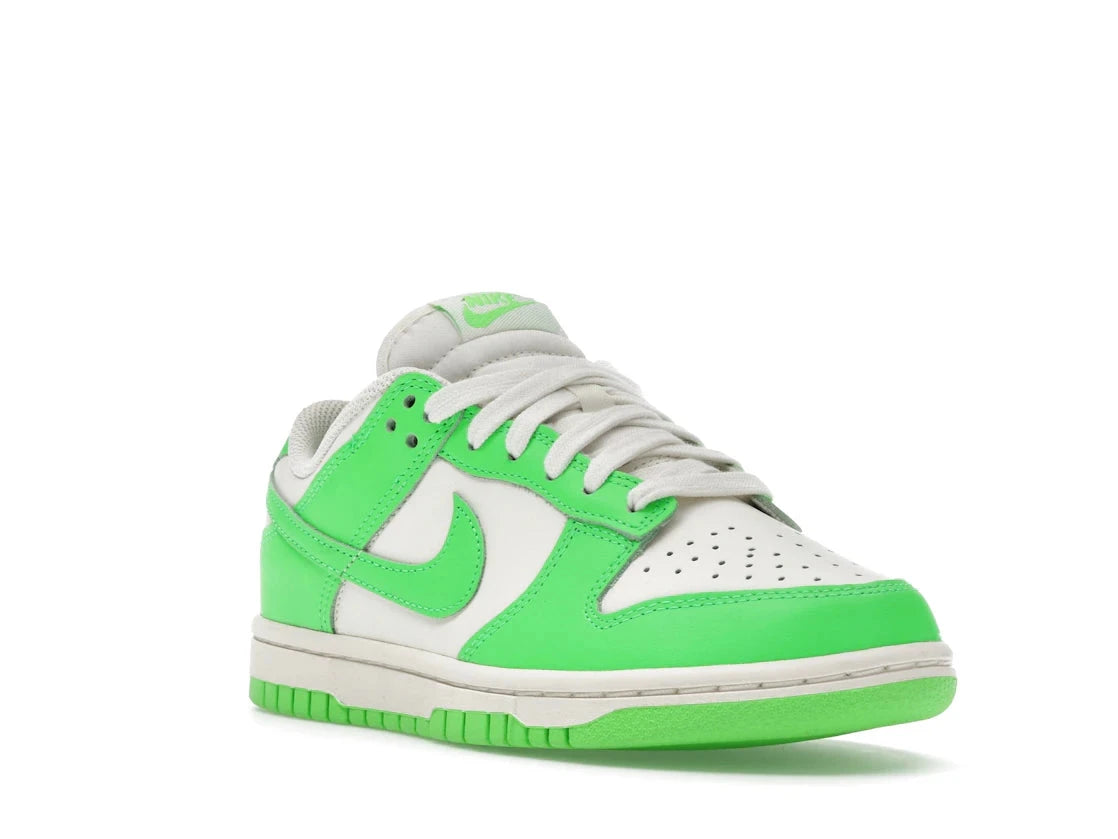 Dunk Low Green Strike - HV0842-133