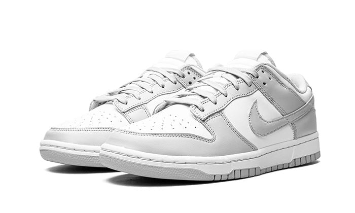 Nike Dunk Low Grey Fog – limitierter Sneaker bei Shade Studios