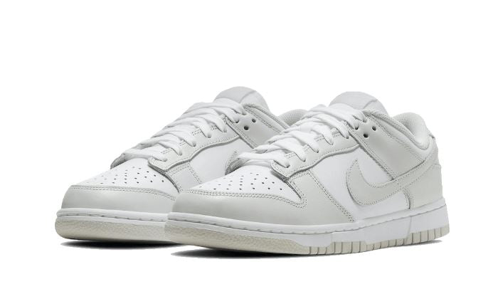 Nike Dunk Low Photon Dust – limitierter Sneaker bei Shade Studios