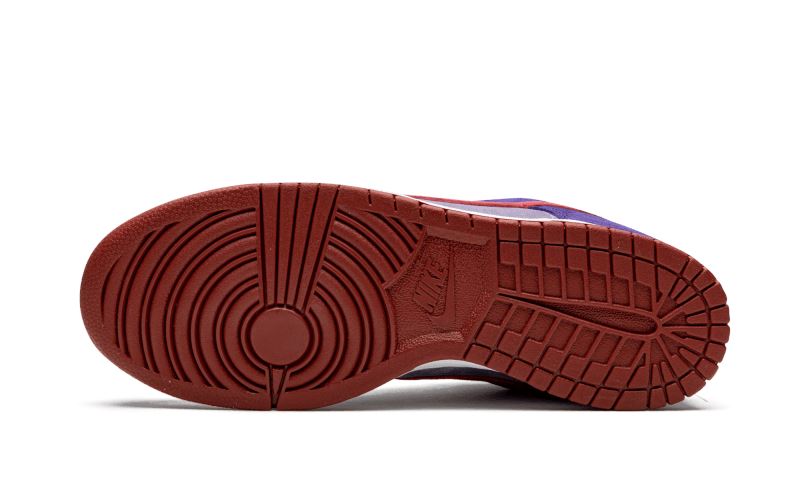 Nike Dunk Low Plum – limitierter Sneaker bei Shade Studios