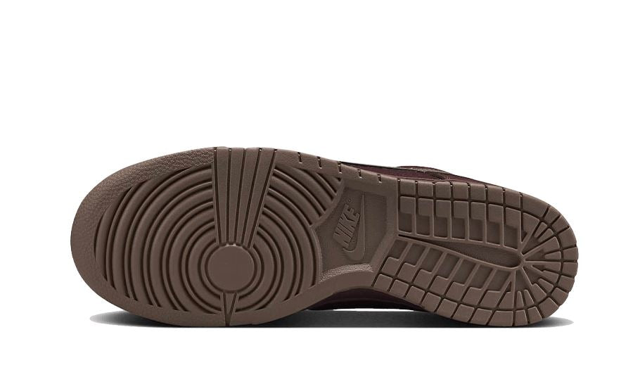 Nike Dunk Low Premium Burgundy Crush – limitierter Sneaker bei Shade Studios