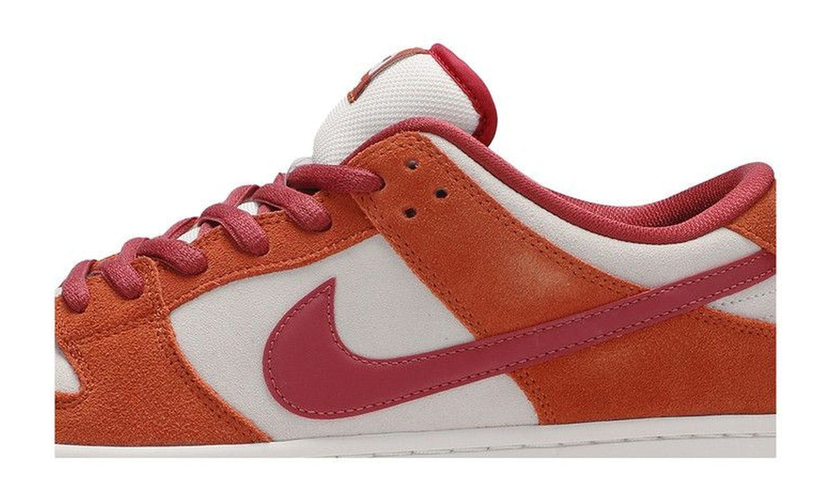Nike Dunk Low Pro SB Dark Russet