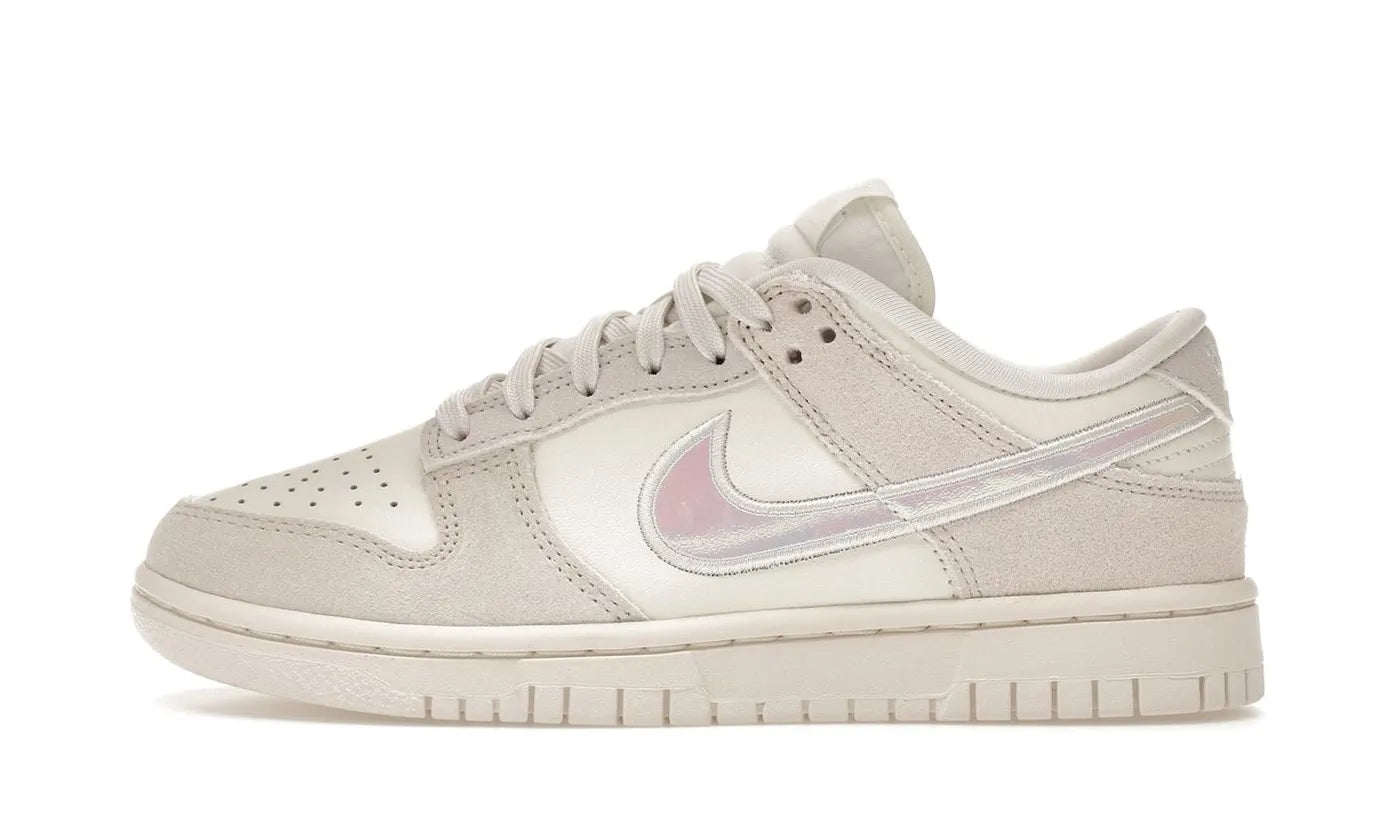 Nike Dunk Low Sail Iridescent Swoosh – limitierter Sneaker bei Shade Studios
