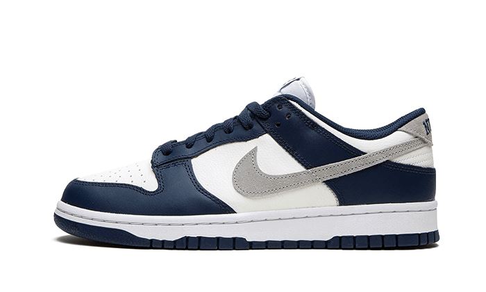Nike Dunk Low Summit White Midnight Navy – limitierter Sneaker bei Shade Studios