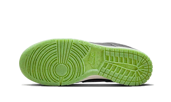 Nike Dunk Low Swoosh Shadow Iron Grey - DQ7681-001