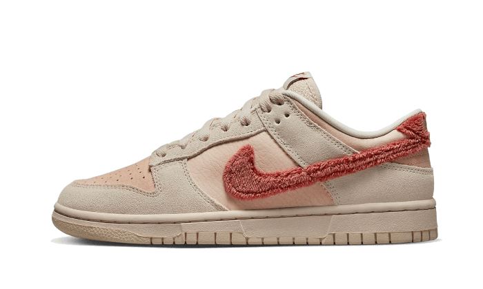 Nike Dunk Low Terry Swoosh – limitierter Sneaker bei Shade Studios
