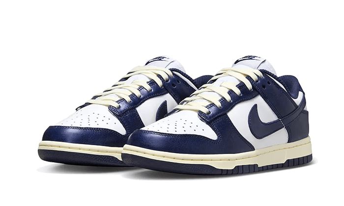 Nike Dunk Low Vintage Navy – limitierter Sneaker bei Shade Studios
