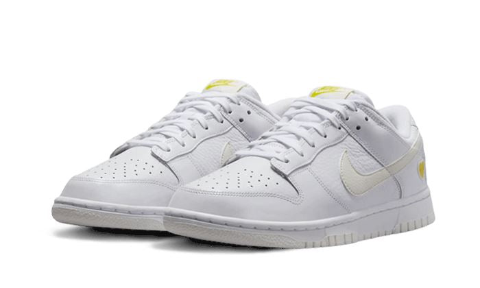 Nike Nike Dunk Low Yellow Heart - FD0803-100