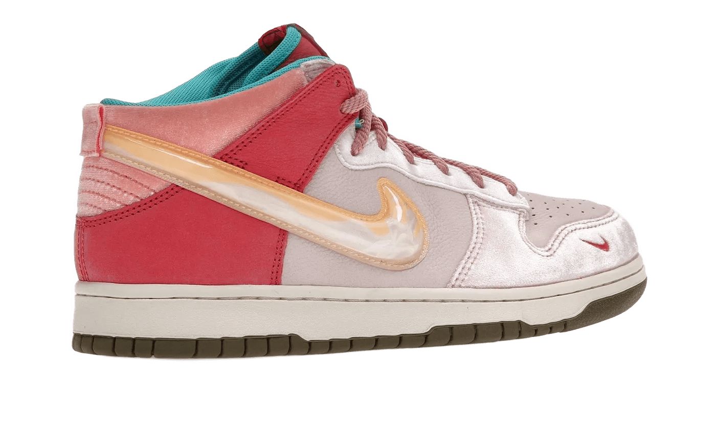 Nike Dunk Mid Social Status Free Lunch Strawberry Milk