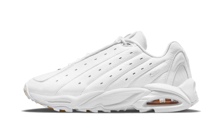 Nike Hot Step Terra NOCTA White – limitierter Sneaker bei Shade Studios