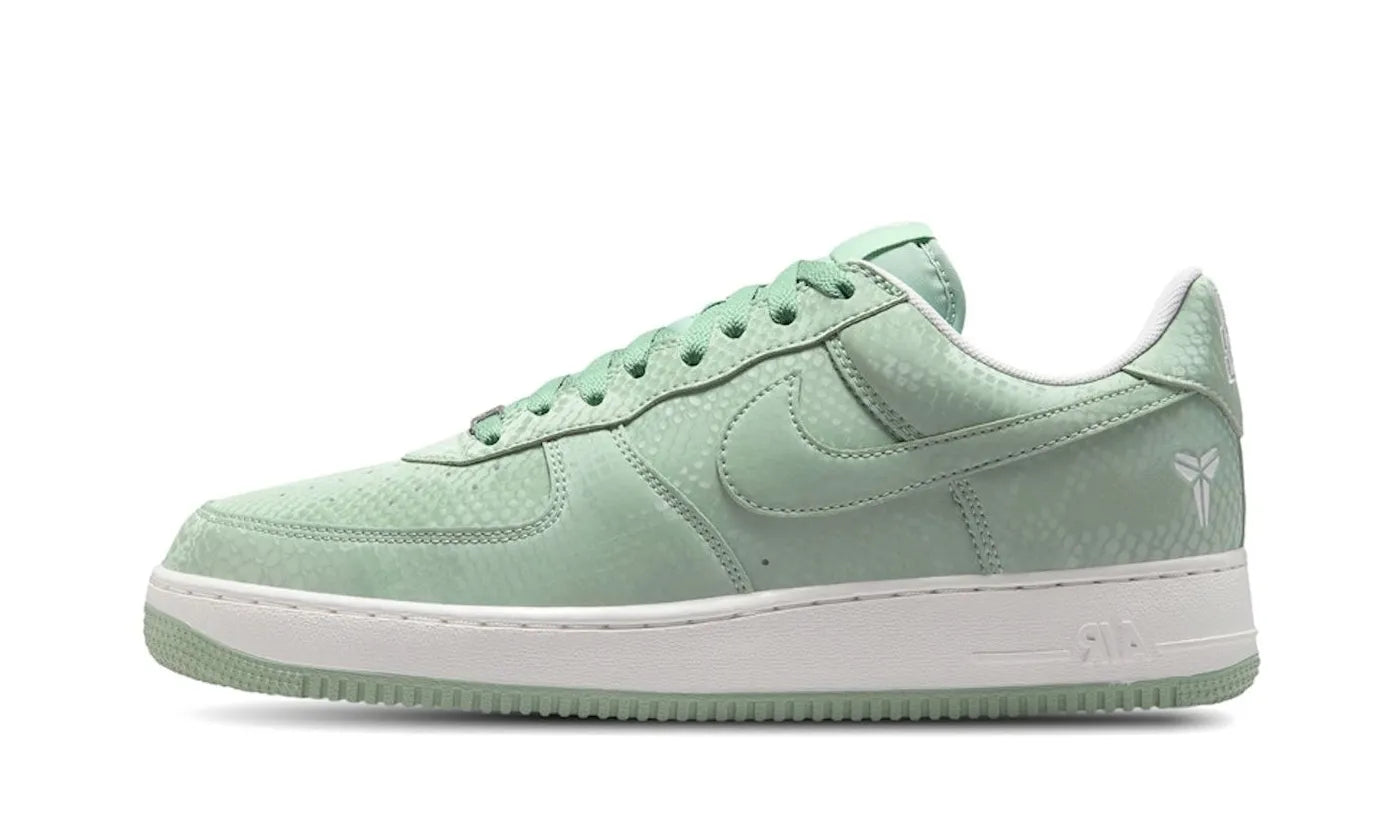 Kobe Air Force 1 Low Steam Summit White - IB0018-005