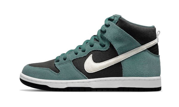 Nike Nike Nike SB Dunk High Green Suede - DQ3757-300