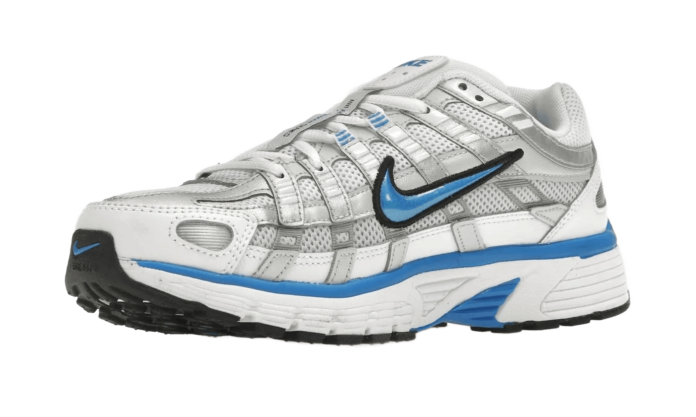 Nike P-6000 Metallic Platinum Photo Blue – limitierter Sneaker bei Shade Studios