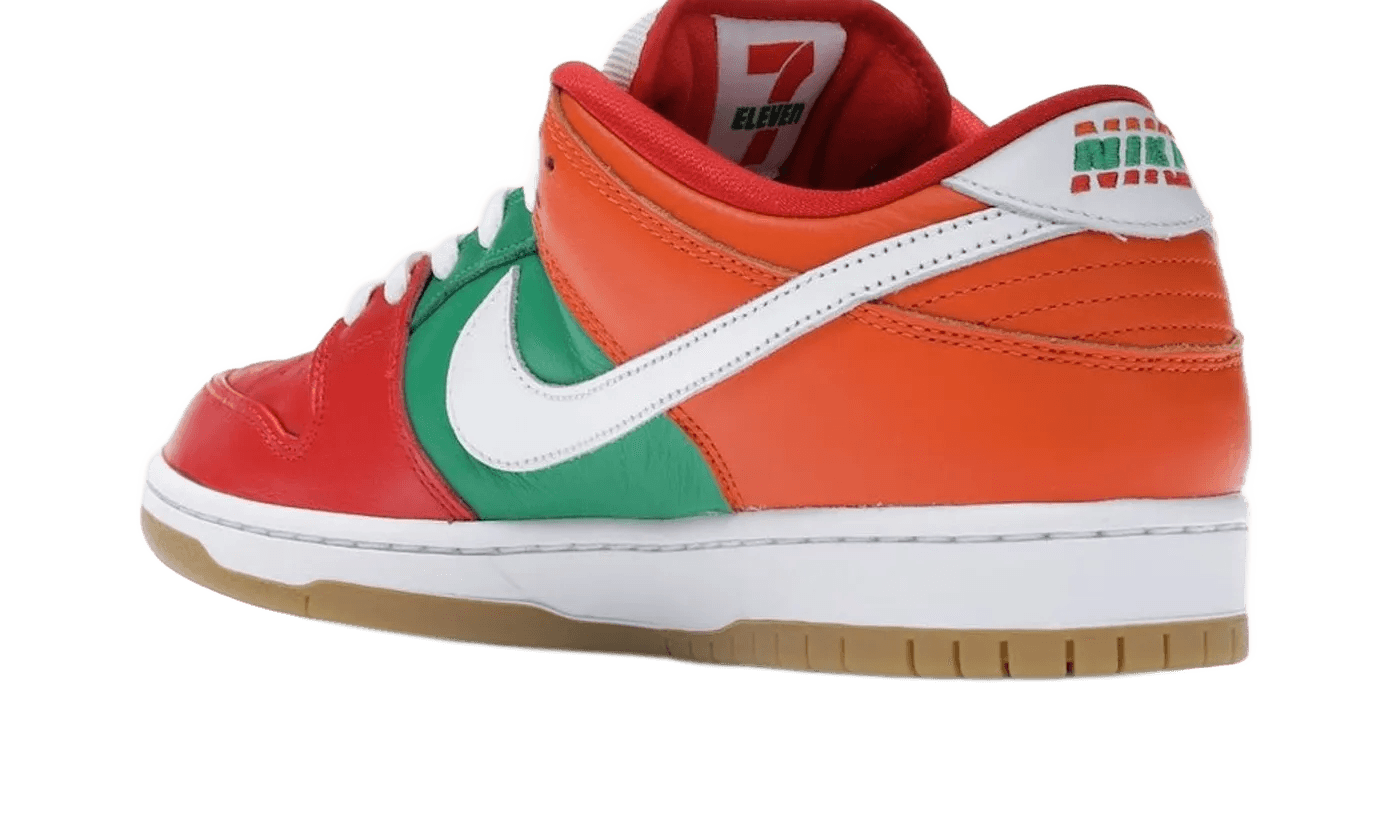SB Dunk Low 7-Eleven - CZ5130-600