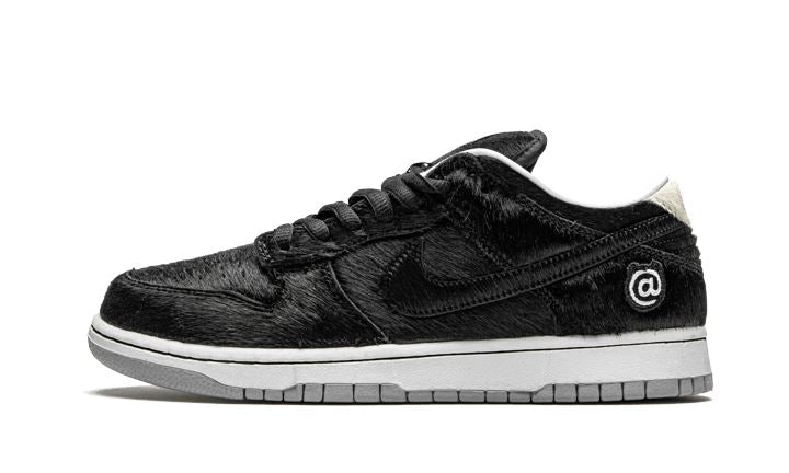 Nike SB Dunk Low BE@RBRICK Medicom Toy 36 EU