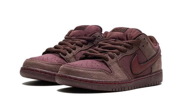 Nike Nike SB Dunk Low City Of Love Burgundy Crush - FN0619-600