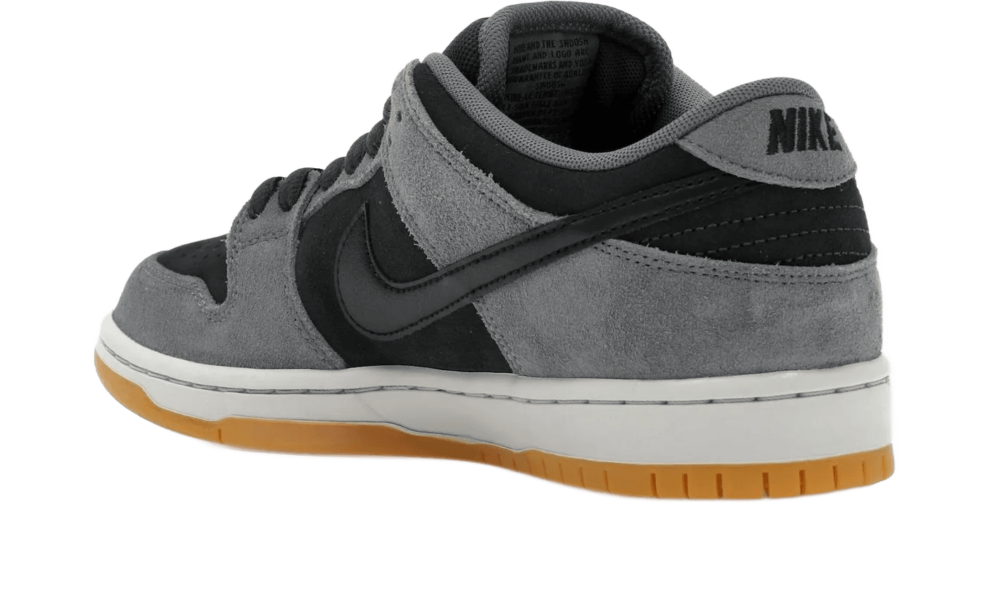 SB Dunk Low Dark Smoke Grey - HF3063-001