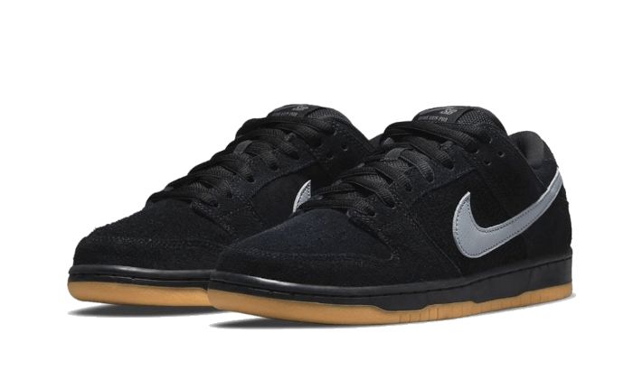 Nike SB Dunk Low Fog – limitierter Sneaker bei Shade Studios