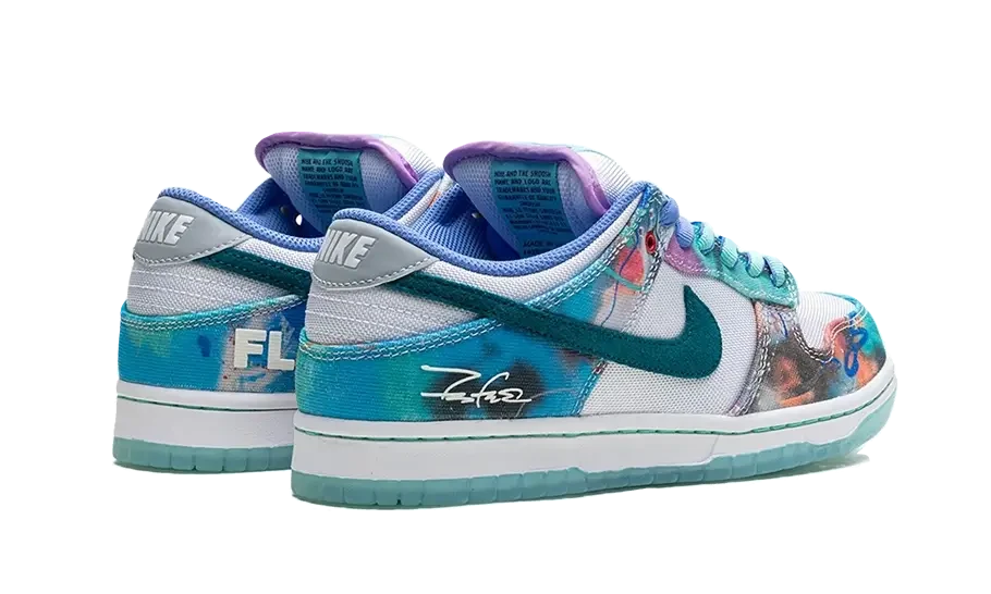 Nike SB Dunk Low Futura Laboratories Bleached Aqua – limitierter Sneaker bei Shade Studios