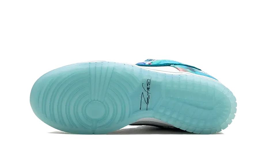 Nike SB Dunk Low Futura Laboratories Bleached Aqua – limitierter Sneaker bei Shade Studios