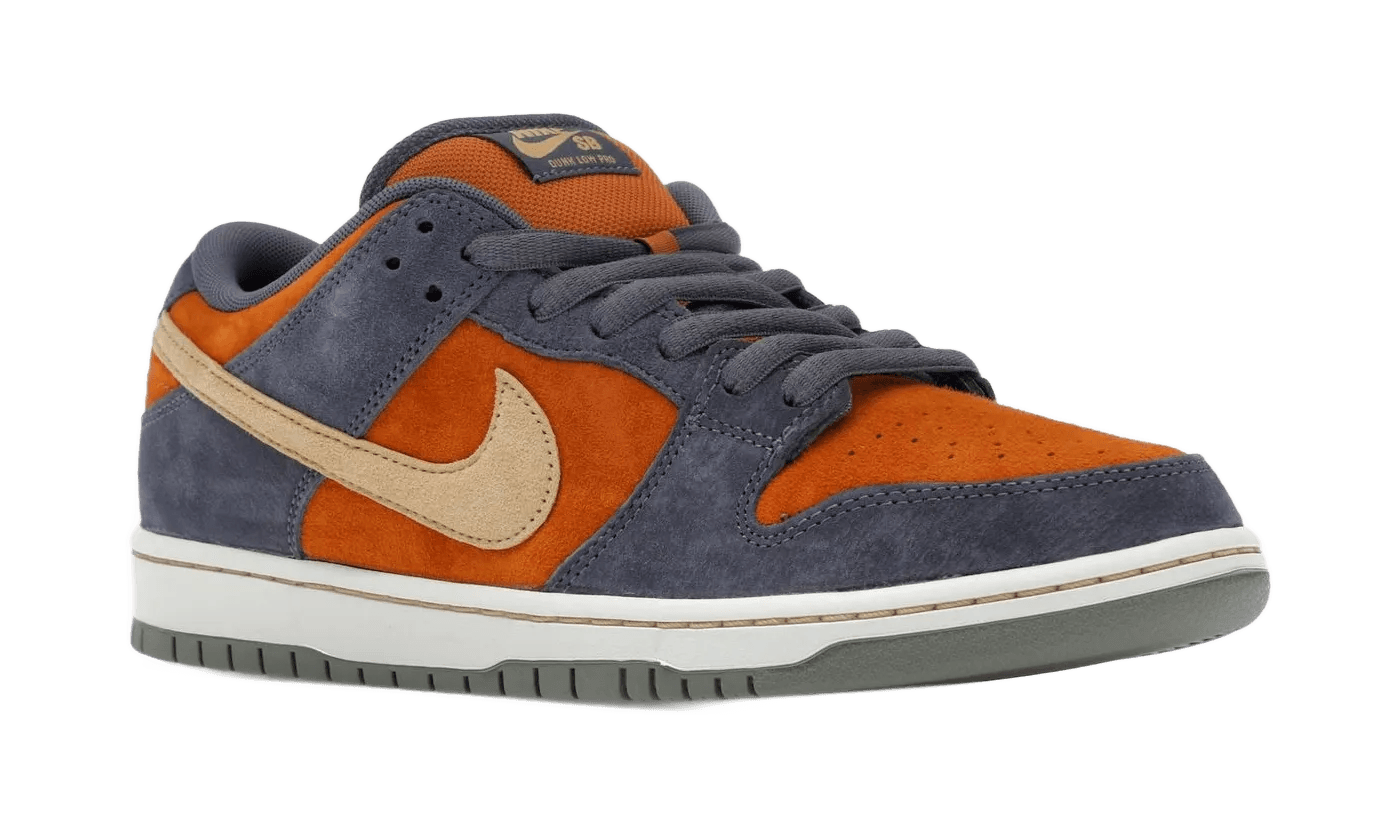 SB Dunk Low Light Carbon Monarch - HF3063-002