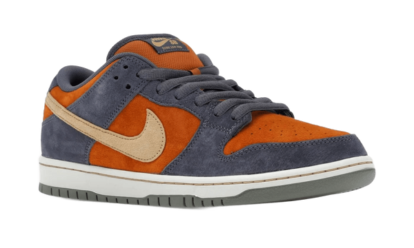 SB Dunk Low Light Carbon Monarch - HF3063-002