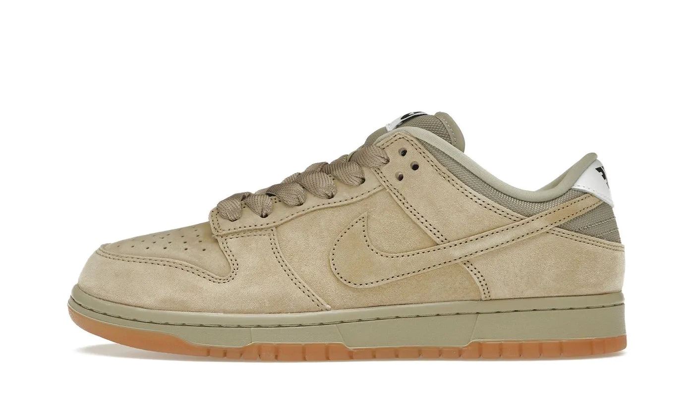 Nike SB Dunk Low Pro B Parachute Beige – limitierter Sneaker bei Shade Studios