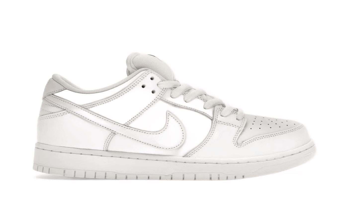 Nike SB Dunk Low Pro Triple White – limitierter Sneaker bei Shade Studios