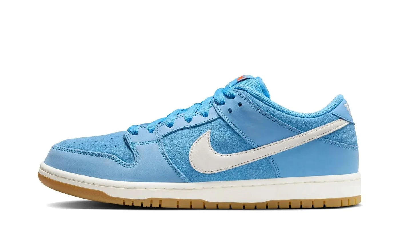 Nike SB Dunk Low Pro University Blue Gum – limitierter Sneaker bei Shade Studios