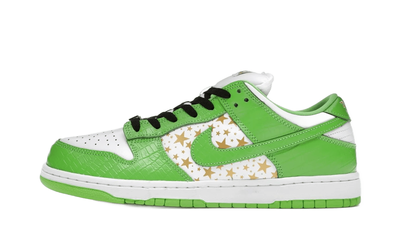 SB Dunk Low Supreme Stars Mean Green (2021) - DH3228-101