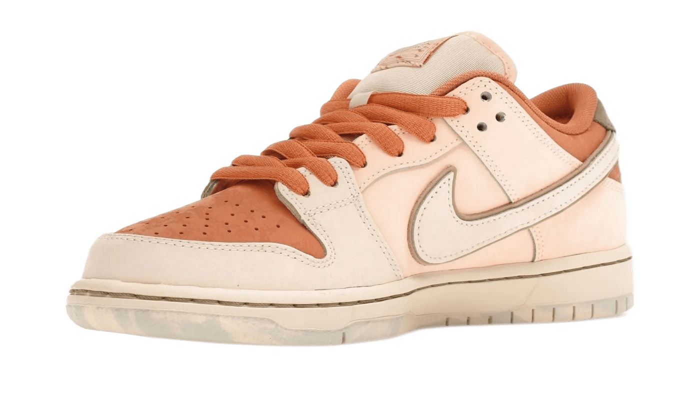 Nike SB Dunk Low Trocadéro Gardens – limitierter Sneaker bei Shade Studios